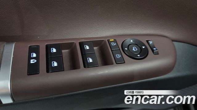 Hyundai Grandeur Hybrid (GN7) Premium 2023 — фото 29