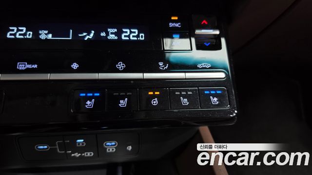 Hyundai Grandeur Hybrid (GN7) Premium 2023 — фото 32