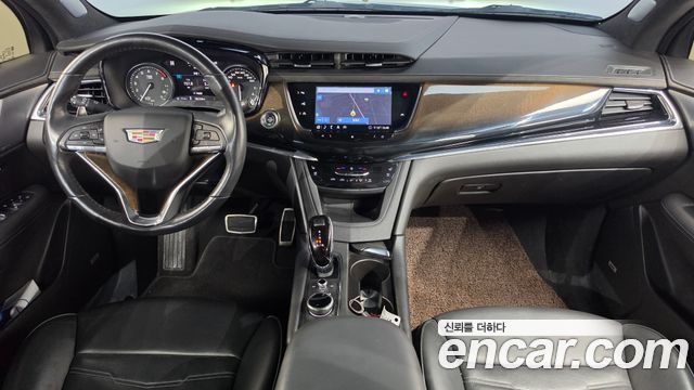 Cadillac XT6 3.6 Sport 2020 — фото 7