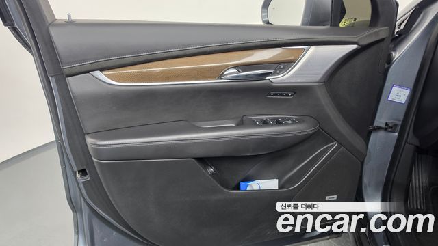 Cadillac XT6 3.6 Sport 2020 — фото 24