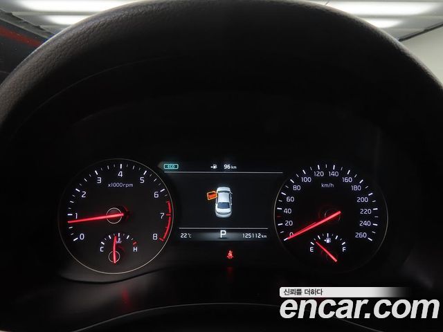 Kia K7 2.4 GDI Limited 2017 — фото 9