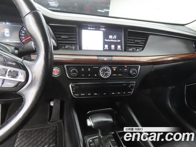 Kia K7 2.4 GDI Limited 2017 — фото 10