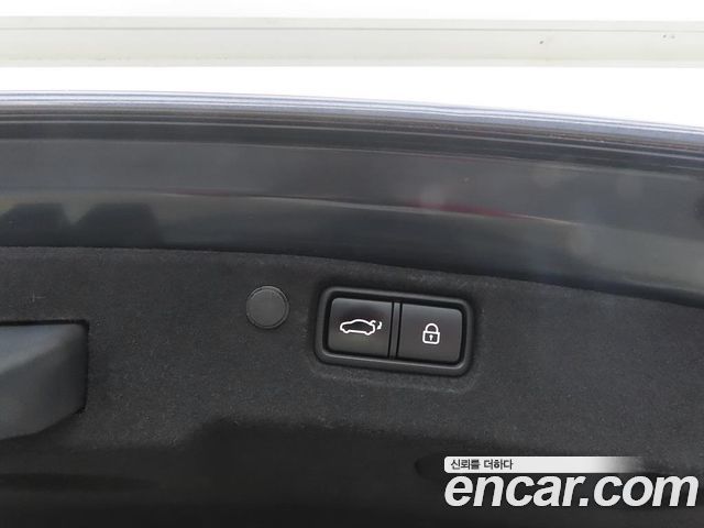 Kia K7 2.4 GDI Limited 2017 — фото 19