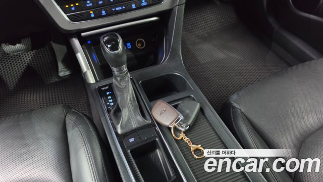 Hyundai Sonata (LF) LPI Premium Special 2015 — фото 9