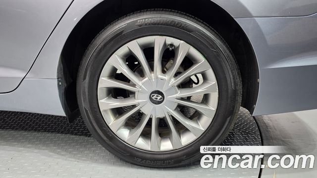 Hyundai Sonata (LF) LPI Premium Special 2015 — фото 21