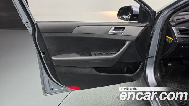 Hyundai Sonata (LF) LPI Premium Special 2015 — фото 24