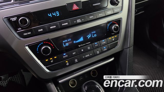 Hyundai Sonata (LF) LPI Premium Special 2015 — фото 29
