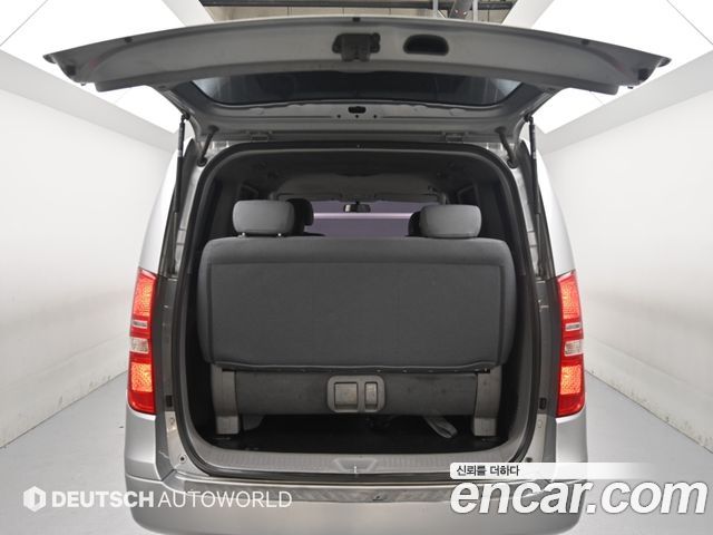 Hyundai Grand Starex Wagon 12-Seater Style 2019 — фото 23