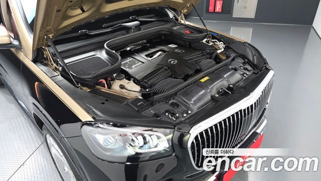 Mercedes-Benz GLS-Class (X167) Maybach GLS600 4MATIC Manufakur 2024 — фото 6