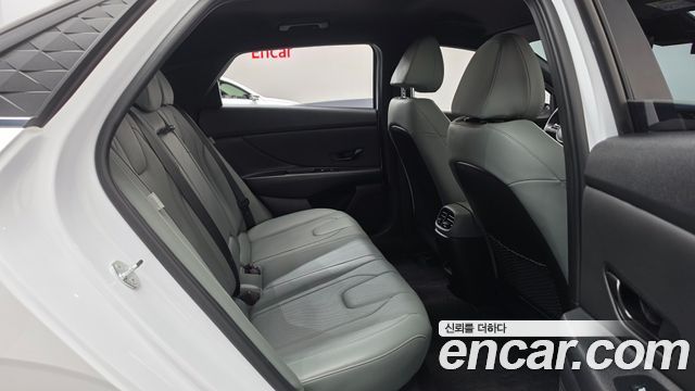 Hyundai Avante (CN7) 1.6 Inspiration 2024 — фото 11