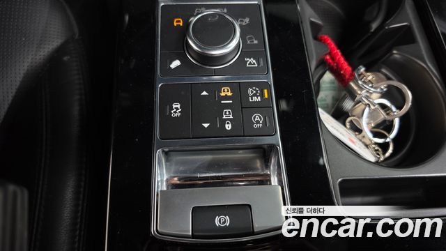 Land Rover Discovery 5 3.0 TD6 HSE 2017 — фото 17