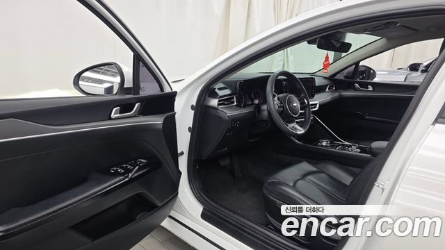 Kia K5 (III) 2.0 Trendy 2021 — фото 10
