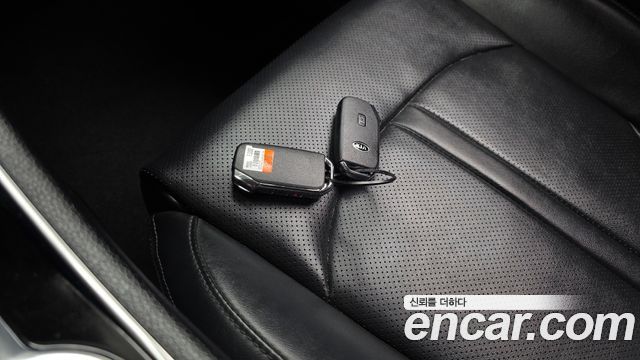 Kia K5 (III) 2.0 Trendy 2021 — фото 19