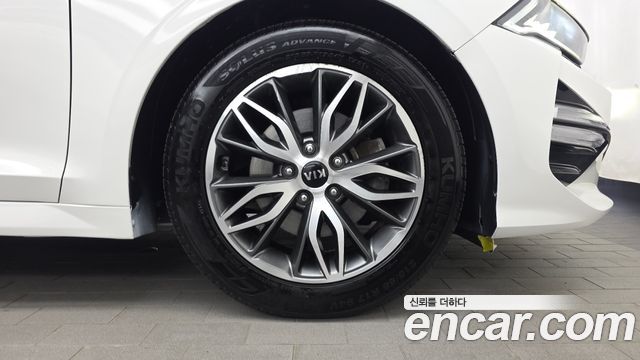 Kia K5 (III) 2.0 Trendy 2021 — фото 21