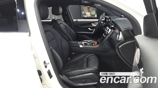 Mercedes-Benz GLC-Class (X253) GCL300 4MATIC Coupe 2019 — фото 11