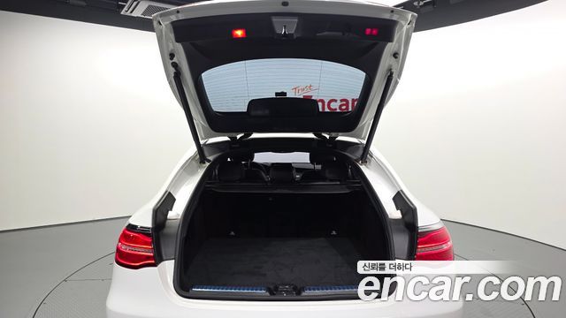 Mercedes-Benz GLC-Class (X253) GCL300 4MATIC Coupe 2019 — фото 20