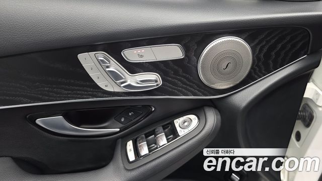 Mercedes-Benz GLC-Class (X253) GCL300 4MATIC Coupe 2019 — фото 31