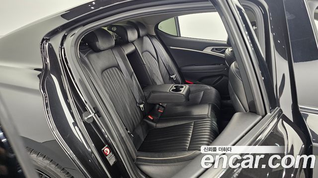Genesis G70 2.0T Supreme 2018 — фото 11