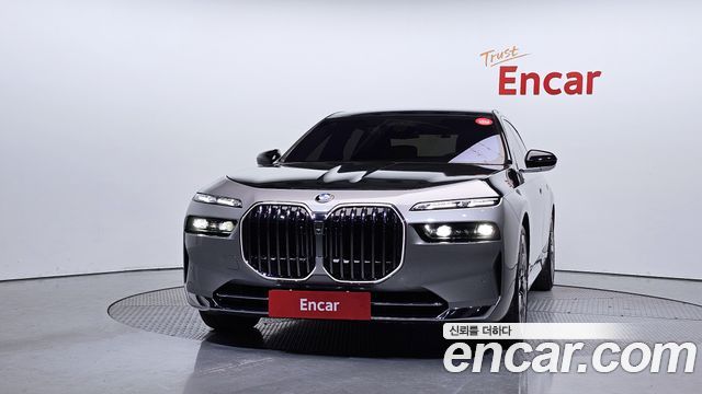 BMW 7 Series (G70) 740i xDrive M Sport Limited 2024 — фото 3