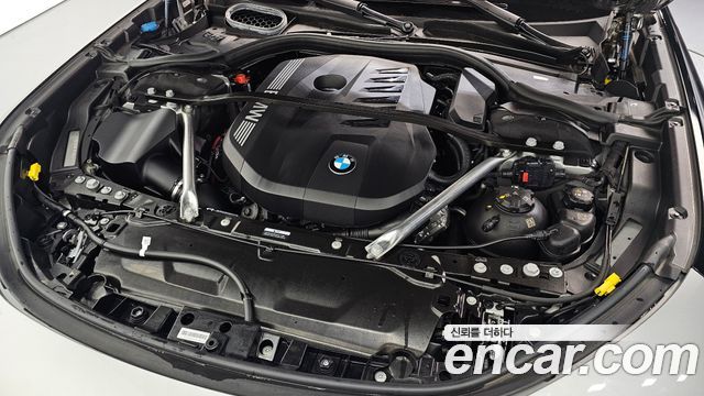BMW 7 Series (G70) 740i xDrive M Sport Limited 2024 — фото 6