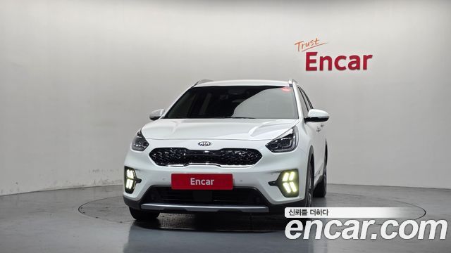 Kia Niro 1.6 HEV Noblesse Special 2020 — фото 3