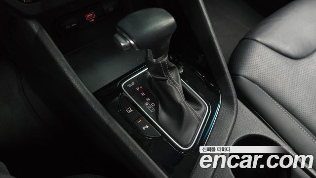 Kia Niro 1.6 HEV Noblesse Special 2020 — фото 9