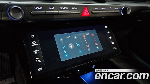 Hyundai Grandeur (GN7) 2,5 Gasoline 2WD Calligraphy 2023 — фото 17