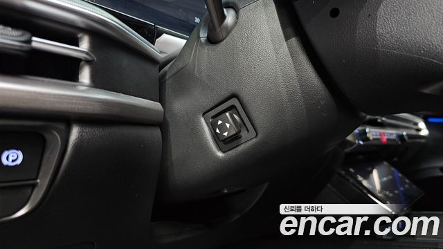 Hyundai Grandeur (GN7) 2,5 Gasoline 2WD Calligraphy 2023 — фото 28