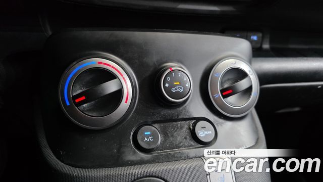Hyundai Casper Smart 2023 — фото 20