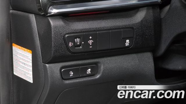 Kia Niro Plus Air 2023 — фото 15