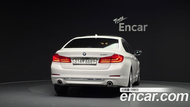 BMW 5 Series (G30) 530i Luxury Plus 2020 — фото 4