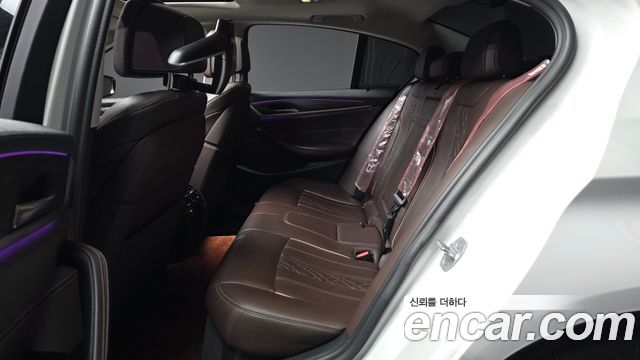 BMW 5 Series (G30) 530i Luxury Plus 2020 — фото 26