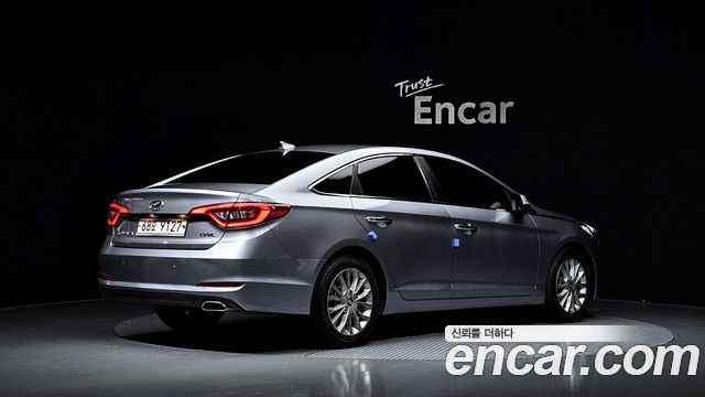 Hyundai Sonata (LF) 2.0 Smart 2015 — фото 2
