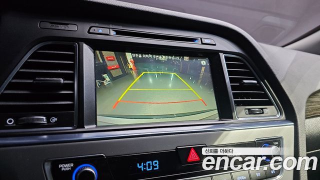 Hyundai Sonata (LF) 2.0 Smart 2015 — фото 14