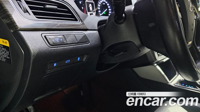 Hyundai Sonata (LF) 2.0 Smart 2015 — фото 17