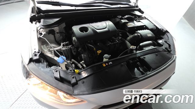 Hyundai Avante (AD) 1.6 GDI Value Plus 2018 — фото 6