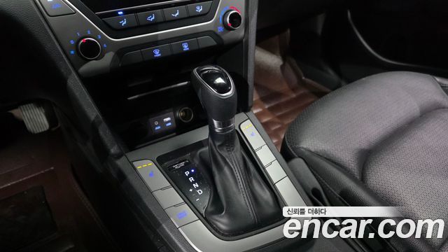 Hyundai Avante (AD) 1.6 GDI Value Plus 2018 — фото 9