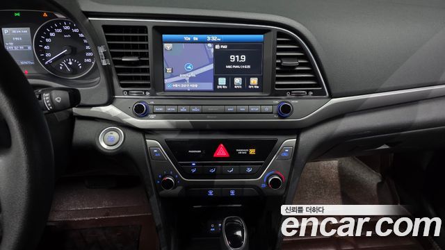 Hyundai Avante (AD) 1.6 GDI Value Plus 2018 — фото 14