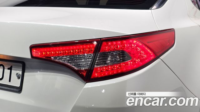 Kia K5 LPI Prestige 2013 — фото 23
