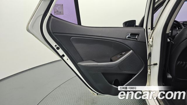 Kia K5 LPI Prestige 2013 — фото 25