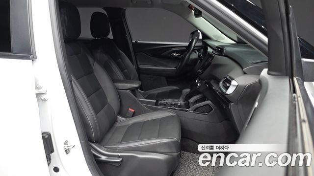 Chevrolet Trailblazer 1.3 Turbo 2WD Premier 2022 — фото 11