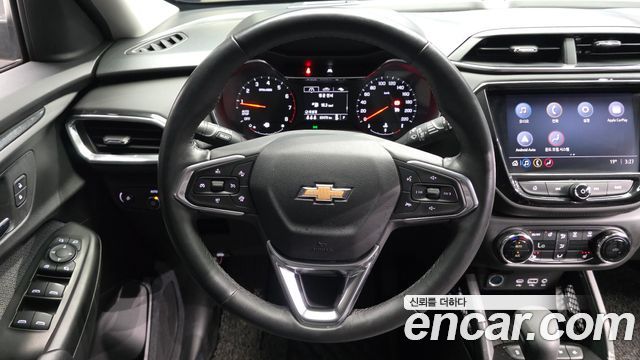 Chevrolet Trailblazer 1.3 Turbo 2WD Premier 2022 — фото 13