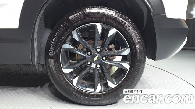 Chevrolet Trailblazer 1.3 Turbo 2WD Premier 2022 — фото 21