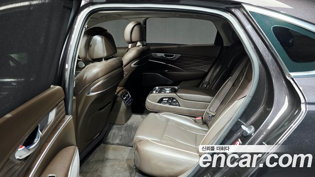 Kia K9 3.8 GDI PlatinumⅡ 2019 — фото 12