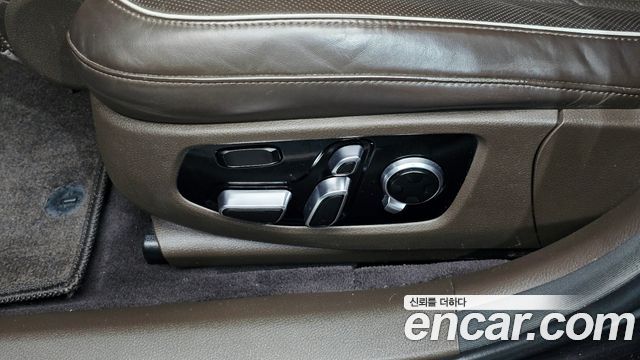 Kia K9 3.8 GDI PlatinumⅡ 2019 — фото 30