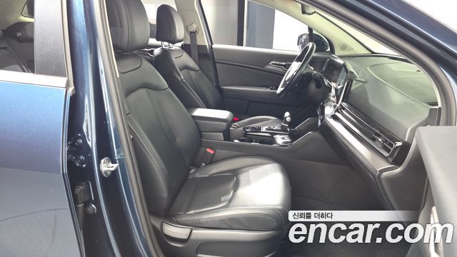 Kia Sportage (V) Gasoline 1.6 Turbo 2WD Prestige 2022 — фото 26