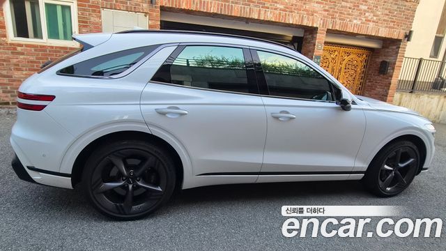 Genesis GV70 2.5T Gasoline AWD 2025 — фото 4