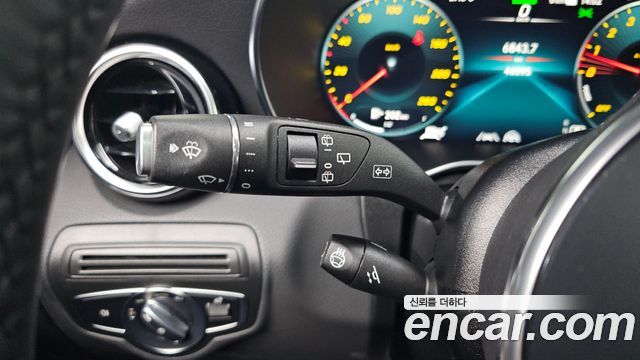Mercedes-Benz GLC-Class (X253) GLC300e 4MATIC 2021 — фото 12