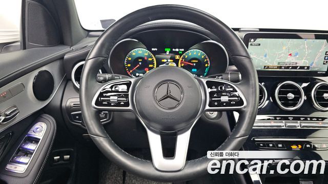 Mercedes-Benz GLC-Class (X253) GLC300e 4MATIC 2021 — фото 13