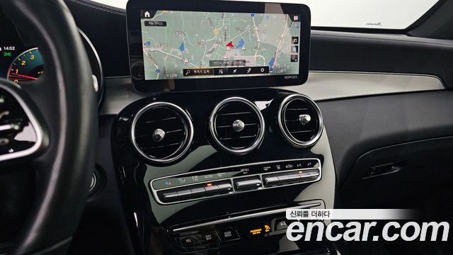 Mercedes-Benz GLC-Class (X253) GLC300e 4MATIC 2021 — фото 14